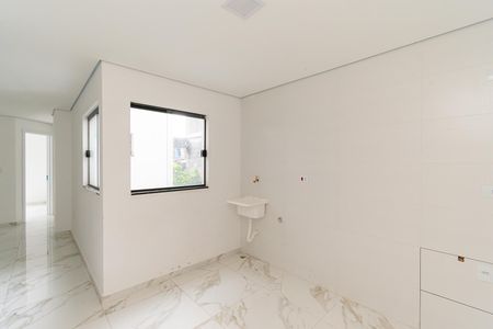 Apartamento à venda com 45m², 2 quartos e sem vagaCozinha e Área de Serviço