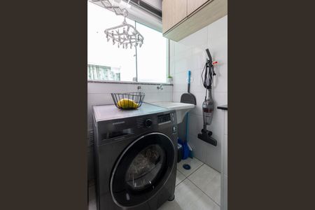 Casa de condomínio à venda com 43m², 2 quartos e 1 vagaÁrea de Serviço