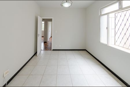 Apartamento à venda com 142m², 3 quartos e 4 vagas Apartamento à venda com 142m², 3 quartos e 4 vagasSala 2