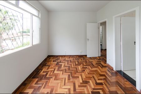 Apartamento à venda com 142m², 3 quartos e 4 vagas Apartamento à venda com 142m², 3 quartos e 4 vagasSuíte