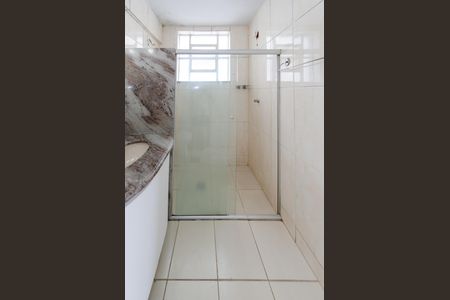 Apartamento à venda com 142m², 3 quartos e 4 vagas Apartamento à venda com 142m², 3 quartos e 4 vagasBanheiro suíte