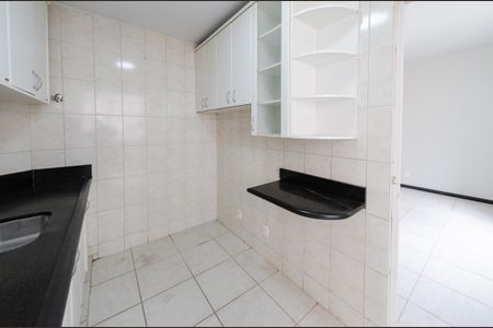 Apartamento à venda com 142m², 3 quartos e 4 vagas Apartamento à venda com 142m², 3 quartos e 4 vagasCozinha