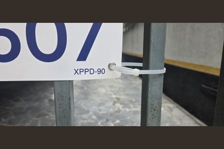 Apartamento à venda com 142m², 3 quartos e 4 vagas Apartamento à venda com 142m², 3 quartos e 4 vagasPlaquinha instalada