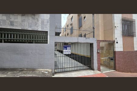 Apartamento à venda com 142m², 3 quartos e 4 vagas Apartamento à venda com 142m², 3 quartos e 4 vagasPlaquinha instalada