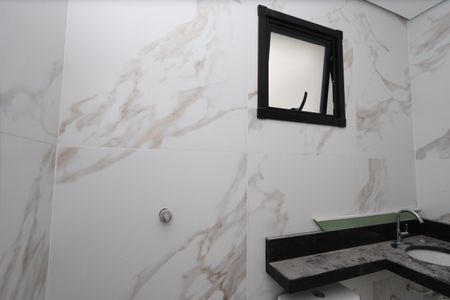 Apartamento à venda com 45m², 2 quartos e sem vagaBanheiro