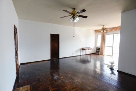 Sala de apartamento para alugar com 3 quartos, 180m² em Maracanã, Rio de Janeiro