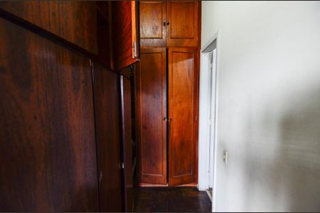 Apartamento para alugar com 180m², 3 quartos e 1 vaga Apartamento para alugar com 180m², 3 quartos e 1 vagaQuarto de Serviço