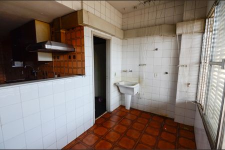 Apartamento para alugar com 180m², 3 quartos e 1 vaga Apartamento para alugar com 180m², 3 quartos e 1 vagaÁrea de Serviço