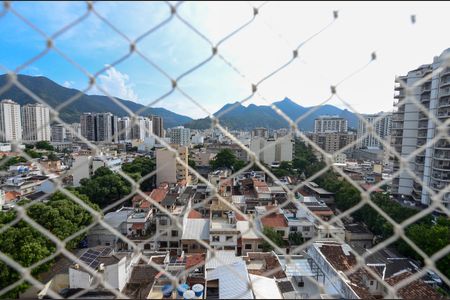 Apartamento para alugar com 180m², 3 quartos e 1 vaga Apartamento para alugar com 180m², 3 quartos e 1 vagaQuarto 1