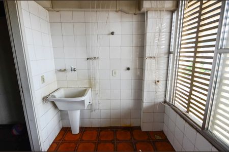 Apartamento para alugar com 180m², 3 quartos e 1 vaga Apartamento para alugar com 180m², 3 quartos e 1 vagaÁrea de Serviço