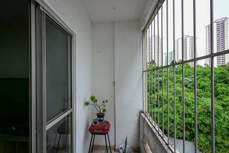 Varanda de apartamento à venda com 2 quartos, 76m² em Chácara Agrindus, Taboão da Serra