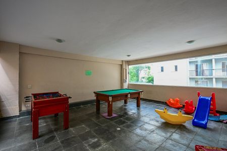 Apartamento à venda com 76m², 2 quartos e 1 vagaSalão de Jogos