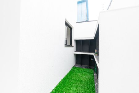 Apartamento à venda com 42m², 2 quartos e sem vagaÁrea comum