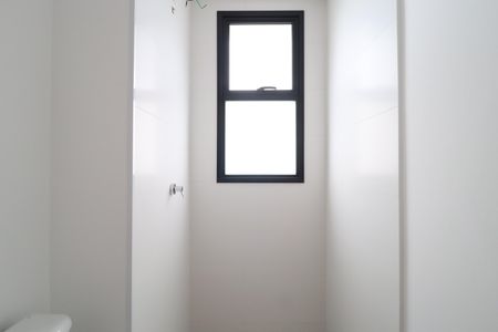 Apartamento para alugar com 86m², 2 quartos e 2 vagasBanheiro do Quarto 1