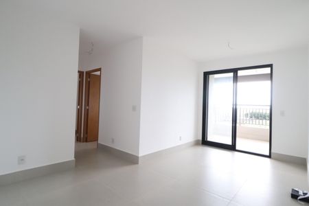 Apartamento para alugar com 86m², 2 quartos e 2 vagasSala