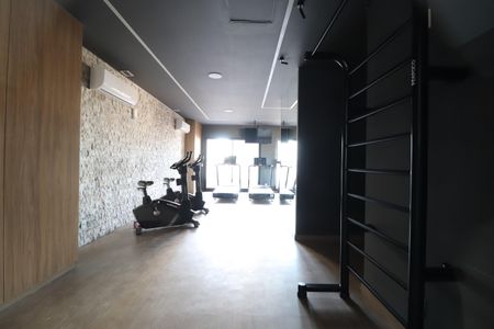 Apartamento para alugar com 86m², 2 quartos e 2 vagasÁrea comum - Academia