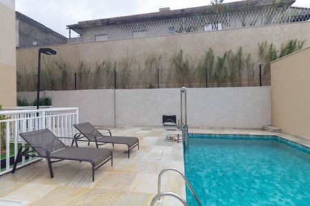 Apartamento para alugar com 34m², 2 quartos e sem vagaÁrea comum - Piscina