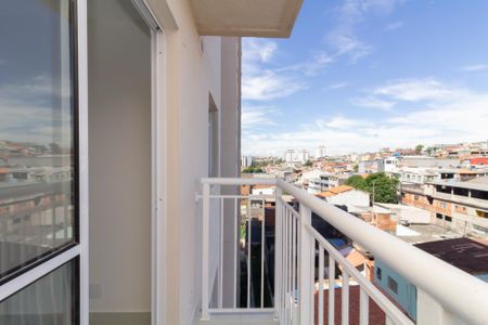 Sacada de apartamento para alugar com 2 quartos, 34m² em Vila Carmosina, São Paulo