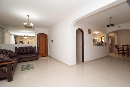 Sala de casa para alugar com 4 quartos, 300m² em Jardim São José (zona Norte), São Paulo