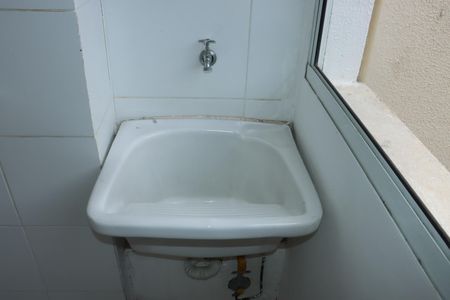 Apartamento para alugar com 63m², 2 quartos e 1 vagaÁrea de Serviço