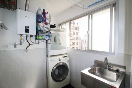 Apartamento à venda com 82m², 2 quartos e 1 vagaÁrea de Serviço