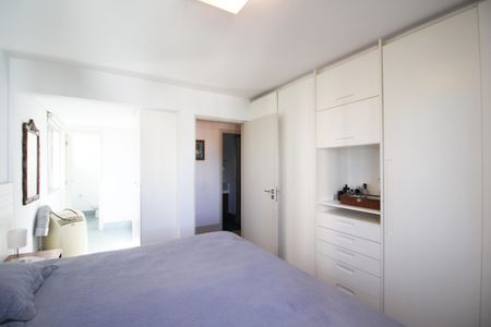 Apartamento à venda com 82m², 2 quartos e 1 vagaSuíte 