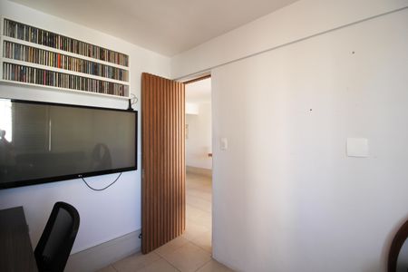 Apartamento à venda com 82m², 2 quartos e 1 vagaQuarto 