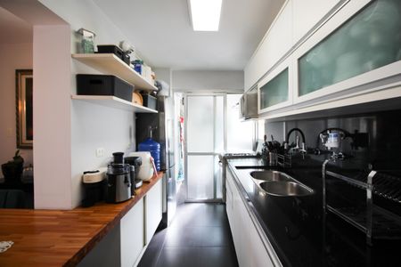 Apartamento à venda com 82m², 2 quartos e 1 vagaCozinha