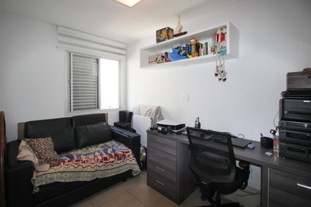 Apartamento à venda com 82m², 2 quartos e 1 vagaQuarto 