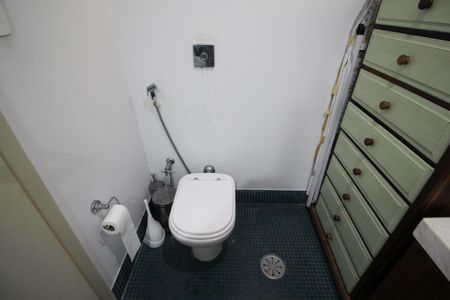 Apartamento à venda com 82m², 2 quartos e 1 vagaBanheiro