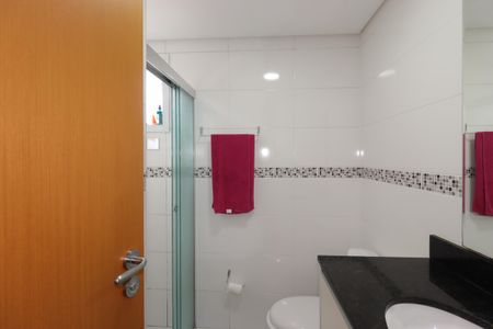 Apartamento à venda com 72m², 2 quartos e 1 vagaBanheiro da Suíte