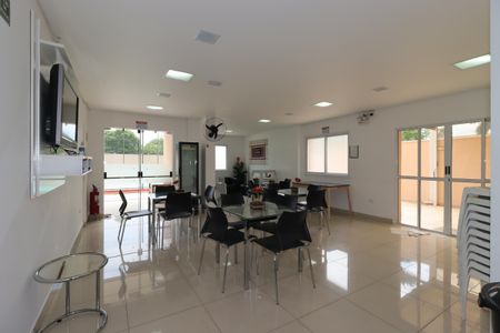 Apartamento à venda com 72m², 2 quartos e 1 vagaÁrea Comum - Salão de Festa