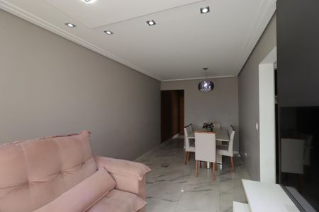 Apartamento à venda com 72m², 2 quartos e 1 vagaSala
