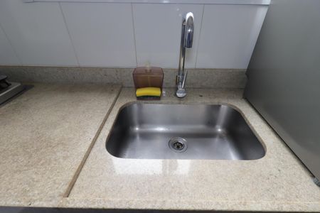 Apartamento à venda com 72m², 2 quartos e 1 vagaCozinha - Pia