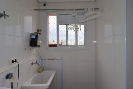 Apartamento à venda com 72m², 2 quartos e 1 vagaÁrea de Serviço