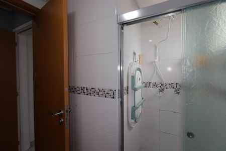 Apartamento à venda com 72m², 2 quartos e 1 vagaBanheiro da Suíte