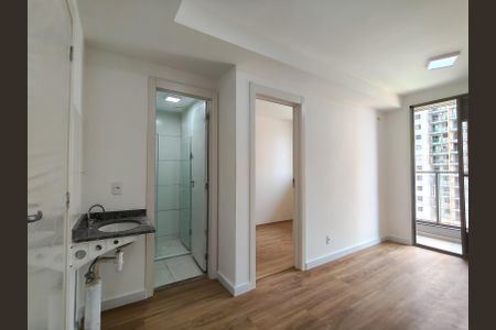 Sala de apartamento para alugar com 2 quartos, 42m² em Santo Cristo, Rio de Janeiro