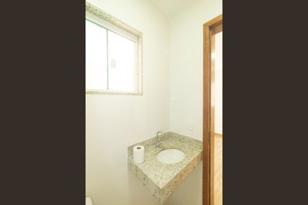 Casa para alugar com 163m², 3 quartos e 2 vagasLavabo