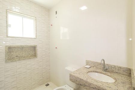 Casa para alugar com 163m², 3 quartos e 2 vagasBanheiro Social