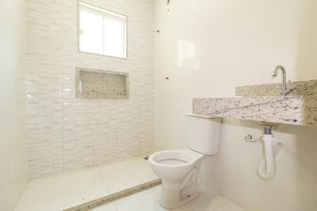 Casa para alugar com 163m², 3 quartos e 2 vagasBanheiro Social