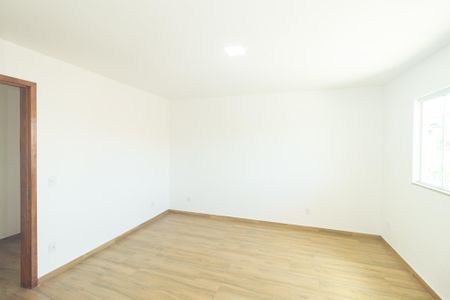 Casa para alugar com 163m², 3 quartos e 2 vagasSuíte