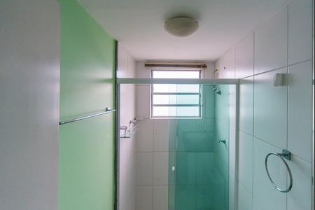 Banheiro  de apartamento para alugar com 2 quartos, 55m² em Parque Sao Vicente, Santo André