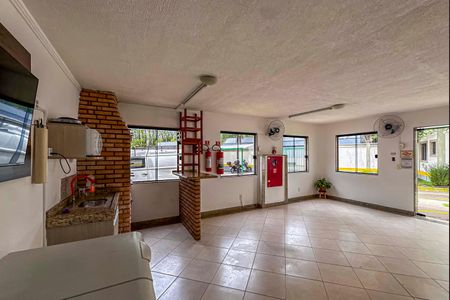 Apartamento para alugar com 55m², 2 quartos e 1 vagaÁrea comum - Salão de festas