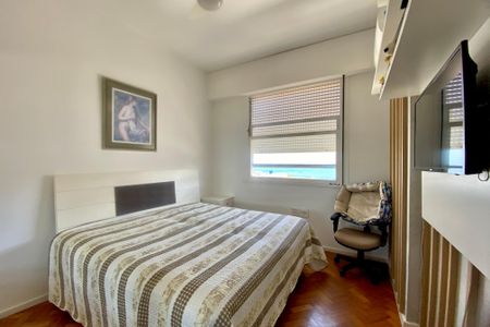 Apartamento à venda com 188m², 4 quartos e 2 vagas Apartamento à venda com 188m², 4 quartos e 2 vagasQuarto 4