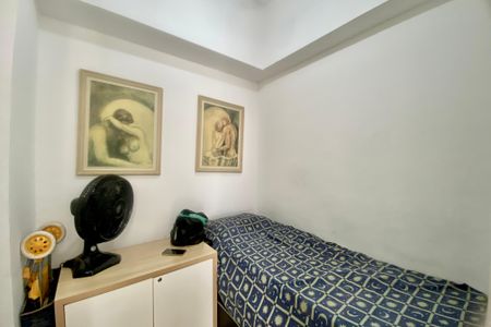 Apartamento à venda com 188m², 4 quartos e 2 vagas Apartamento à venda com 188m², 4 quartos e 2 vagasQuarto de Serviço