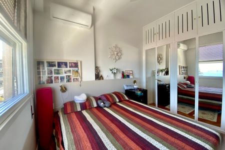 Apartamento à venda com 188m², 4 quartos e 2 vagas Apartamento à venda com 188m², 4 quartos e 2 vagasQuarto 3