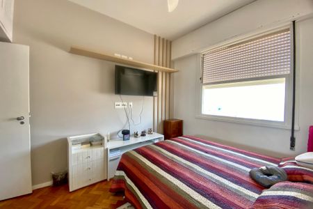 Apartamento à venda com 188m², 4 quartos e 2 vagas Apartamento à venda com 188m², 4 quartos e 2 vagasQuarto 3