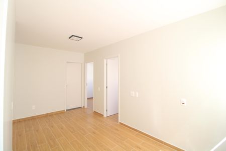 Sala de apartamento para alugar com 2 quartos, 41m² em Vila Socorro, São Paulo