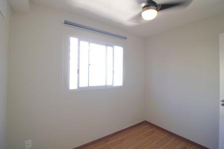 Quarto 2 de apartamento para alugar com 2 quartos, 41m² em Vila Socorro, São Paulo