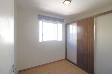 Quarto 1 de apartamento para alugar com 2 quartos, 41m² em Vila Socorro, São Paulo